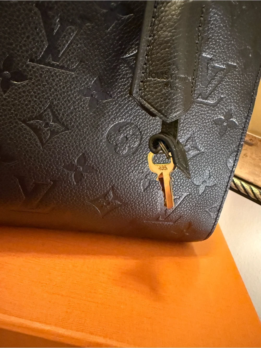 Louis Vuitton Montaigne BB - Picture 3 of 16